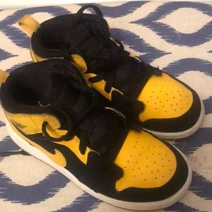 Kids retro Jordan 1